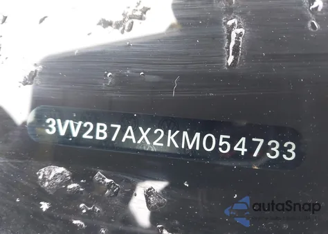 2019 Volkswagen Tiguan 2.0T Se/2.0T Sel/2.0T Sel R-Line/2.0T Sel R-Line Black z USA, uszkodzony, nr VIN 3VV2B7AX2KM054733